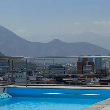 Full Suites Costanera Providencia
